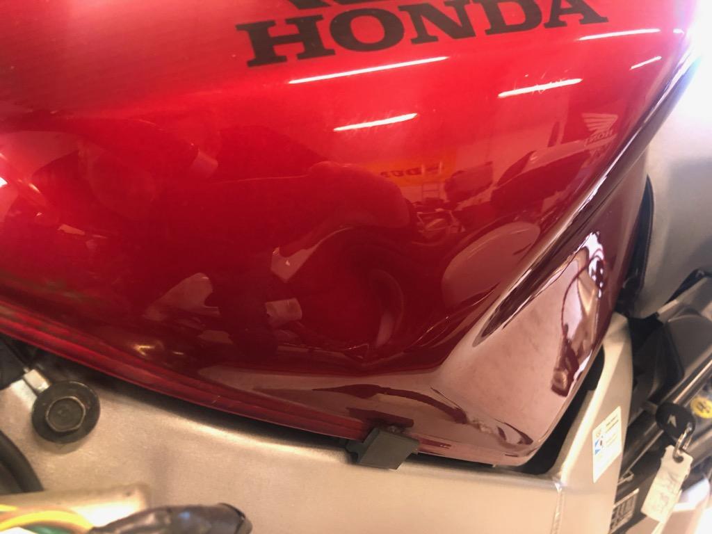 Honda VFR 800 red candy 21